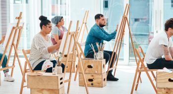 how can art healing help people mission art center
